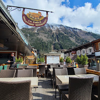 Atmosphère du Restaurant Omeletterie La Poêle à Chamonix-Mont-Blanc - n°2
