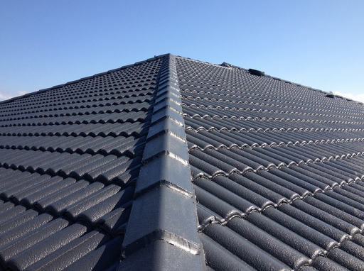 D&D Roofing Company in McHenry, Illinois