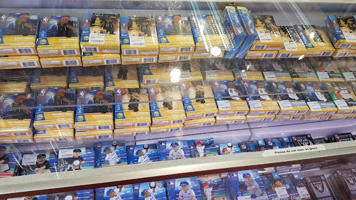 Sportswear Store «College Shop», reviews and photos, 2 Beach St, San Francisco, CA 94133, USA