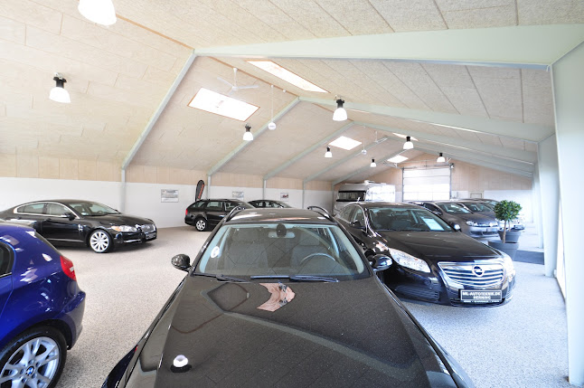 Anmeldelser af ML Autoteknik i Herning - Bilforhandler