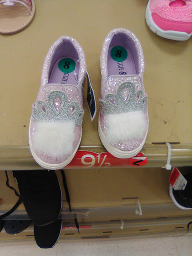 Shopping Mall «Lehigh Shopping Center», reviews and photos, W Union Blvd, Bethlehem, PA 18018, USA