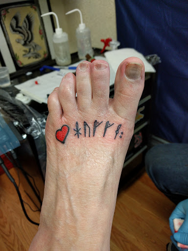 Tattoo Shop «Lombard Street Tattoo», reviews and photos, 8937 N Lombard St, Portland, OR 97203, USA