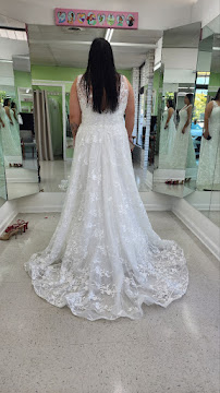 Hargrove Alterations - Photo 6 - Car repair in Smyrna, GA, Atlanta