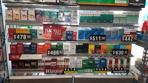 Liquor Store «Discount Liquors», reviews and photos, 653 Big Bend Rd, Ballwin, MO 63021, USA