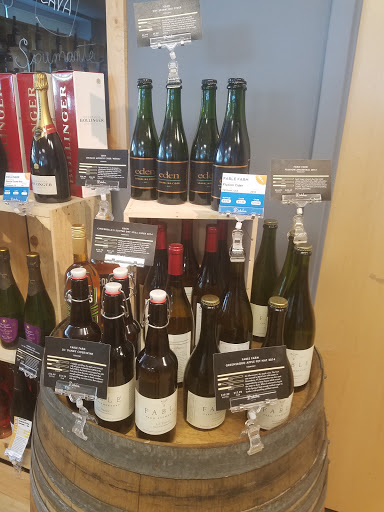 Wine Store «Dedalus Wine Shop, Market & Wine Bar», reviews and photos, 388 Pine St, Burlington, VT 05401, USA