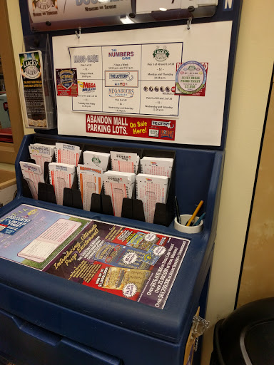 Liquor Store «Burlington Wine and Spirits», reviews and photos, 43 Middlesex Turnpike, Burlington, MA 01803, USA