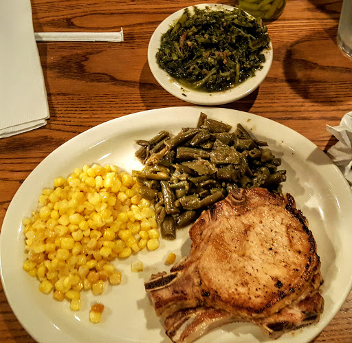 American Restaurant «Cracker Barrel Old Country Store», reviews and photos, 2003 Eatonton Rd, Madison, GA 30650, USA