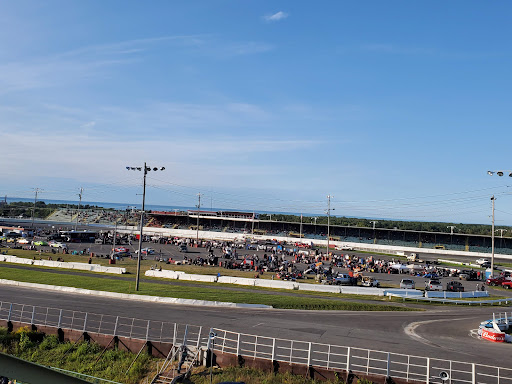 Oswego Speedway image 2