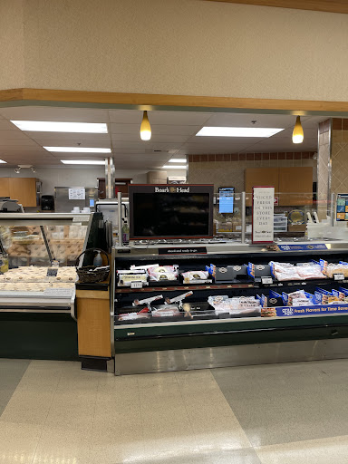 Grocery Store «Quality Food Center», reviews and photos, 460 E North Bend Way, North Bend, WA 98045, USA