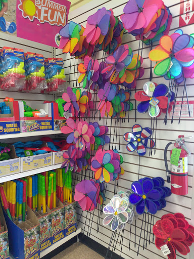 Dollar Store «Dollar Tree», reviews and photos, 4005 Manzanita Ave #32, Carmichael, CA 95608, USA