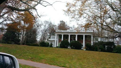 Country Club «Greensboro Country Club», reviews and photos, 410 Sunset Dr, Greensboro, NC 27408, USA