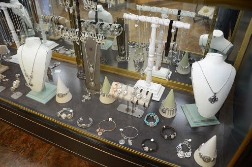 Pharmacy «H & S Pharmacy», reviews and photos, 521 W Commerce St, Lewisburg, TN 37091, USA