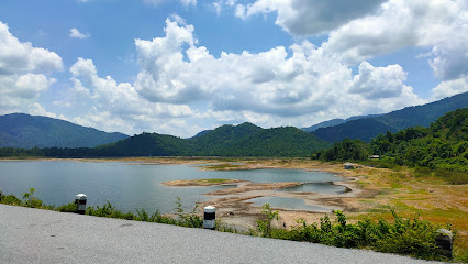 อ่างเก็บน้ำห้วยปรือ Huai Prue Reservoir