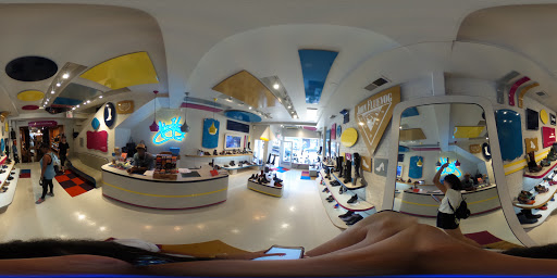 Shoe Store «John Fluevog Shoes», reviews and photos, 1265 Wisconsin Ave NW, Washington, DC 20007, USA