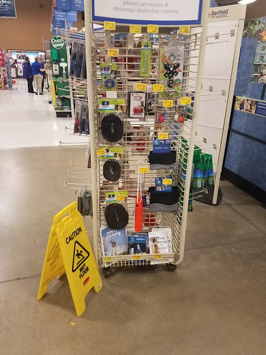 Pet Supply Store «PetSmart», reviews and photos, 355 Howe Ave, Cuyahoga Falls, OH 44221, USA