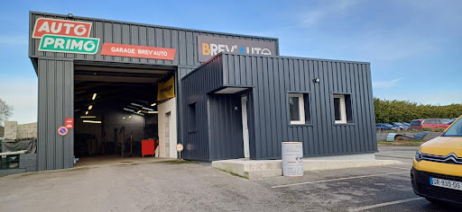 Photo 1 - Pièces détachées automobile St-Jean-Brévelay - ADHOC AUTOS