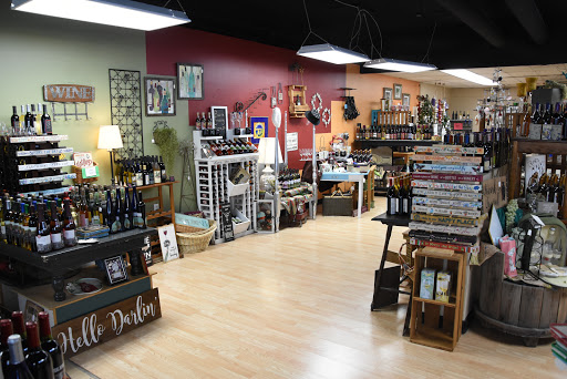 Wine Store «Wines of Iowa», reviews and photos, 234 5th St, West Des Moines, IA 50265, USA