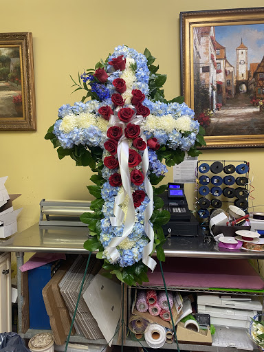 Florist «J.W. Becker Flowers & Gifts», reviews and photos, 225 Jericho Turnpike, Floral Park, NY 11001, USA