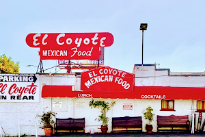 El Coyote image