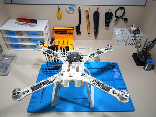 Logo da empresa - DRONE PLUS
