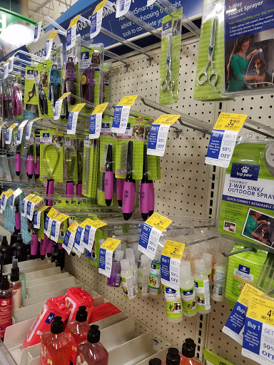 Pet Supply Store «PetSmart», reviews and photos, 288 West Ave, Stamford, CT 06902, USA