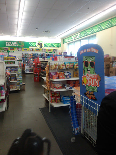 Dollar Store «Dollar Tree», reviews and photos, 999 N Montello St, Brockton, MA 02301, USA