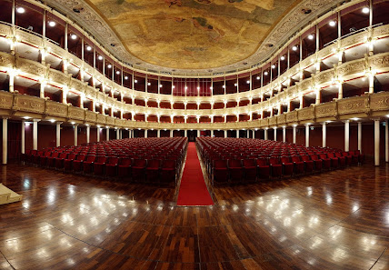 Teatro Politeama Greco Via XXV Luglio, 30, 73100 Lecce LE, Italia