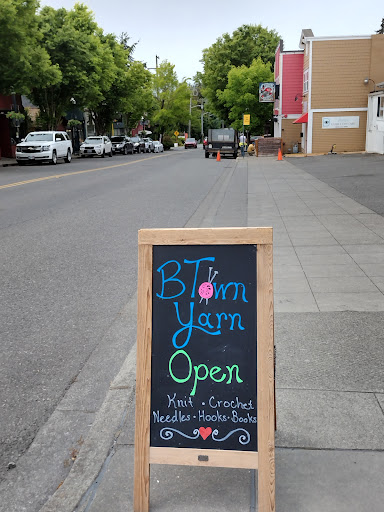 Fabric Store «Town Square Fabric and Yarn», reviews and photos, 445 SW 152nd St, Burien, WA 98166, USA