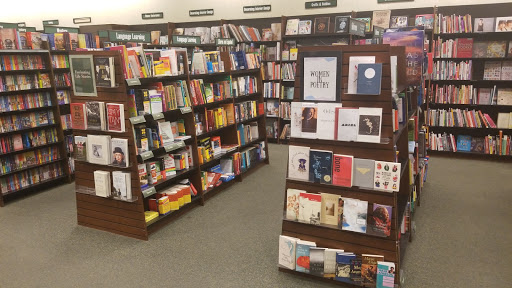 Book Store «Barnes & Noble Booksellers Baton Rouge», reviews and photos, 2590 Citiplace Ct, Baton Rouge, LA 70808, USA