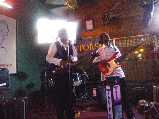 Bar & Grill «Spectators Grill & Pub», reviews and photos, 1012 W 34th St, North Little Rock, AR 72118, USA