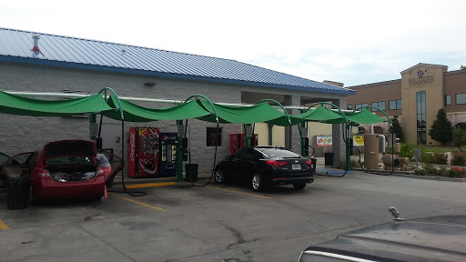 Rainforest Carwash & Oil Change Hardy en Hattiesburg