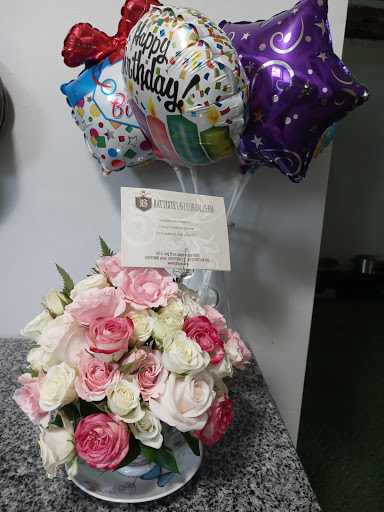 Florist «Battiste LaFleur Galleria», reviews and photos, 825 E Long St, Columbus, OH 43203, USA