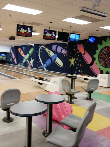 Bowling Alley «Cape Ann Lanes», reviews and photos, 53 Gloucester Ave, Gloucester, MA 01930, USA