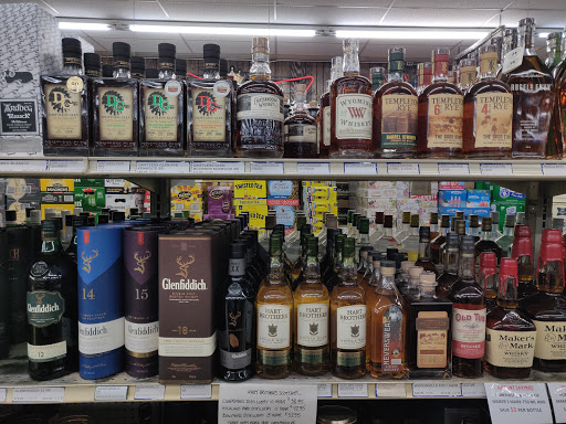 Liquor Store «Kenwood Liquors», reviews and photos, 10750 S Cicero Ave, Oak Lawn, IL 60453, USA