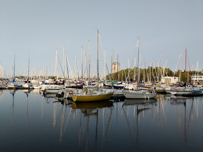 Alexandra Yacht Club