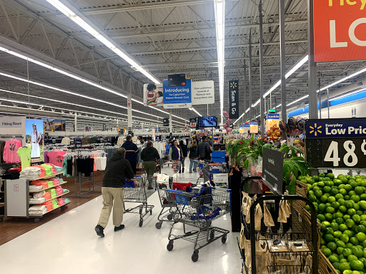Department Store «Walmart Supercenter», reviews and photos, 1100 New Haven Rd, Naugatuck, CT 06770, USA