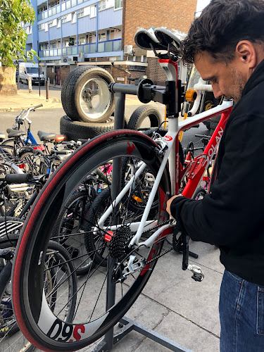 Bob's Cycles - London