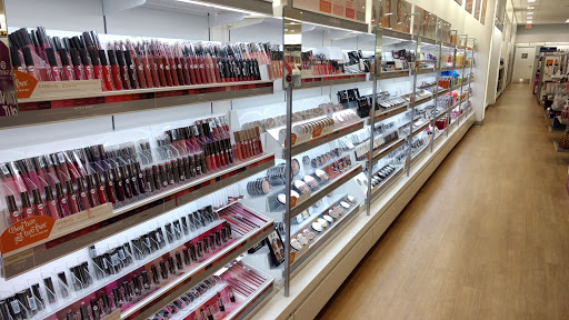 Hair Salon «Ulta Beauty», reviews and photos, 20580 Homestead Rd, Cupertino, CA 95014, USA