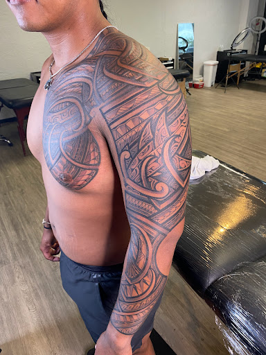 Explore cute tattoo ideas for fingers, creative tattoo ideas in Kailua Kona, available at Packing Ink Tattoos