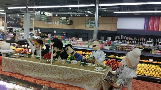 Supermarket «Gourmet Glatt - Lakewood», reviews and photos, 1700 Madison Ave, Lakewood, NJ 08701, USA