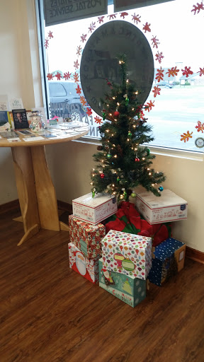 Shipping Service «New Braunfels Shipping and Mailbox Emporium», reviews and photos, 1308 Common St #205, New Braunfels, TX 78130, USA