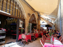 Atmosphère du Restaurant français Auberge de Ravilhon à Sarlat-la-Canéda - n°11