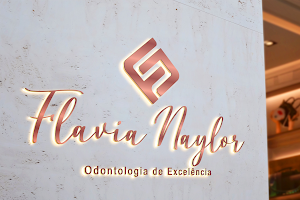 Dra Flávia Naylor Odontologia image