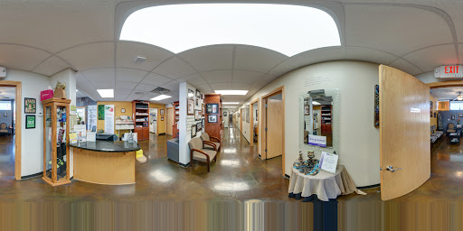 Skin Care Clinic «DermaHealth Laser & Skin Care Clinic», reviews and photos, 1850 S Stewart Ave, Springfield, MO 65804, USA