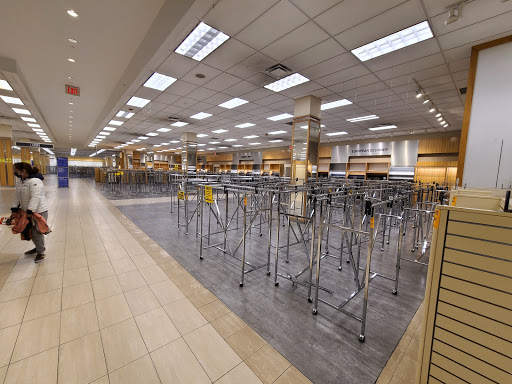 Department Store «Century 21 Department Store», reviews and photos, 61-35 Junction Blvd, Rego Park, NY 11374, USA