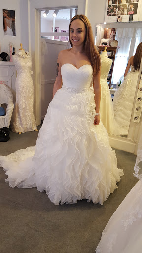 Brides N Maids, 621 College Ave, Santa Rosa, CA 95404, USA, 