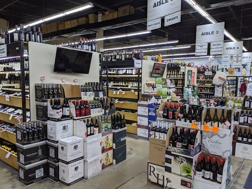 Wine Store «Oak Tree Wine and Spirits», reviews and photos, 902 Oak Tree Ave, South Plainfield, NJ 07080, USA
