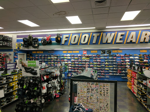 Sporting Goods Store «Big 5 Sporting Goods», reviews and photos, 4859 Lone Tree Way, Antioch, CA 94531, USA