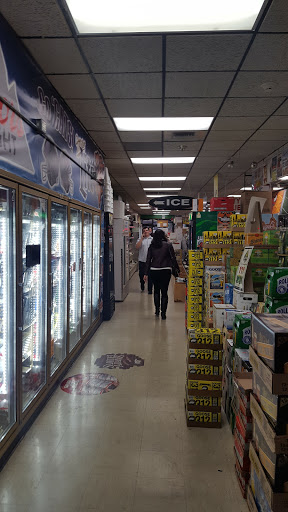 Liquor Store «Evanston 1st Liquors», reviews and photos, 1019 Davis St, Evanston, IL 60201, USA