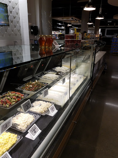 Supermarket «Cermak Fresh Produce», reviews and photos, 4000 W Diversey Ave, Chicago, IL 60639, USA